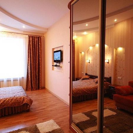 Park And Opera Apartments Lviv Exterior photo